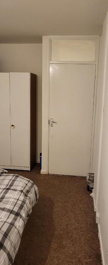 Double Room In A Cosy Flat In Tooting Лондон Экстерьер фото